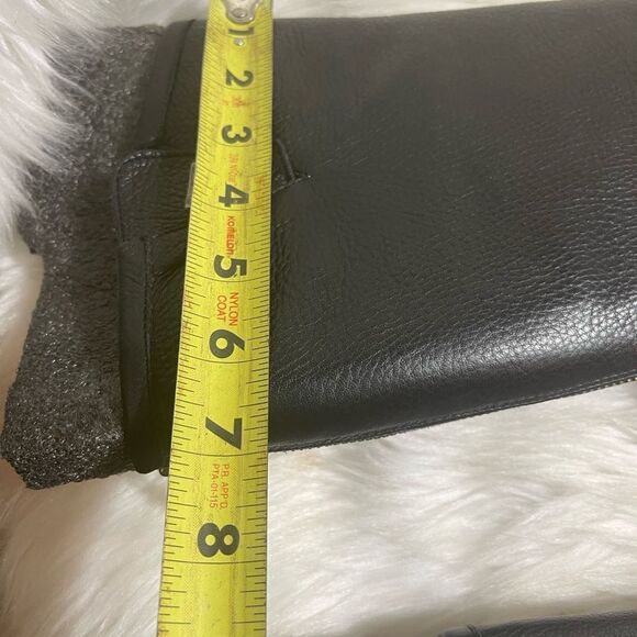 Frye Pippa 77007 Leather Black tall boots Back Zipper Size 6.5B - Picture 9 of 13